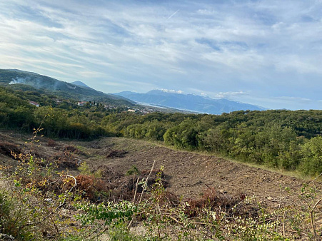 Grundstück in Radanovići 506 m²